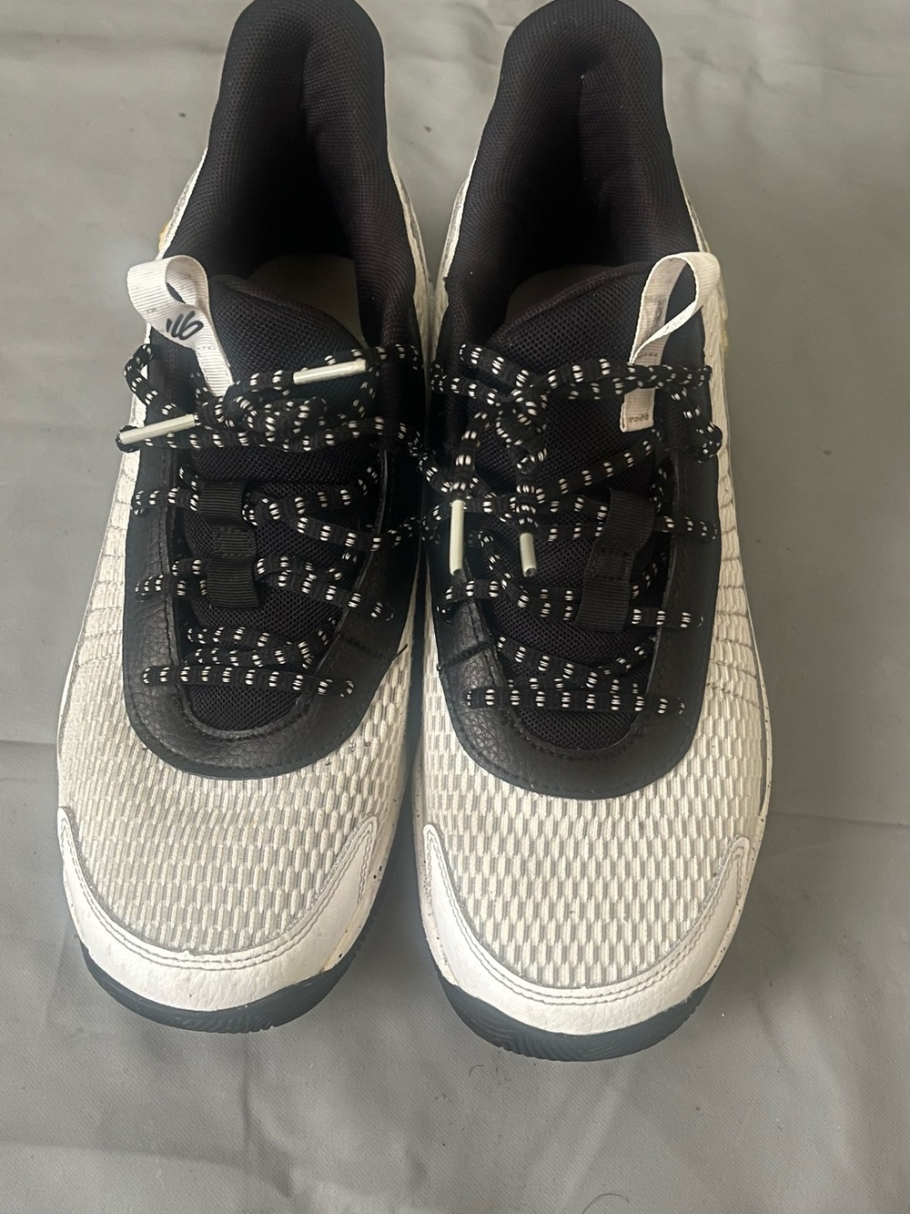 Under Armour Men's Black and White Athletic Trainers